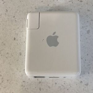 Apple AirPort Express Model A1264  Wi-Fi Base Station Apple